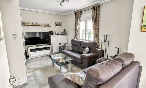Reventa - 3. Casa indepiende - Orihuela Costa - Costa Blanca Sur