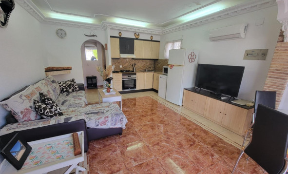 Herverkoop - 2. Town house / tussenwoning - Torrevieja - Costa Blanca Zuid