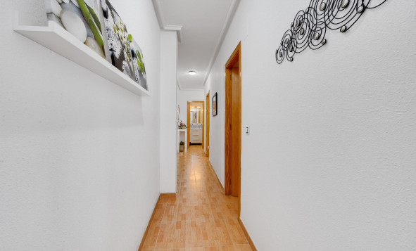 Herverkoop - 1. Appartement / flat - Torrevieja - Costa Blanca Zuid