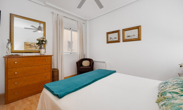 Herverkoop - 1. Appartement / flat - Torrevieja - Costa Blanca Zuid