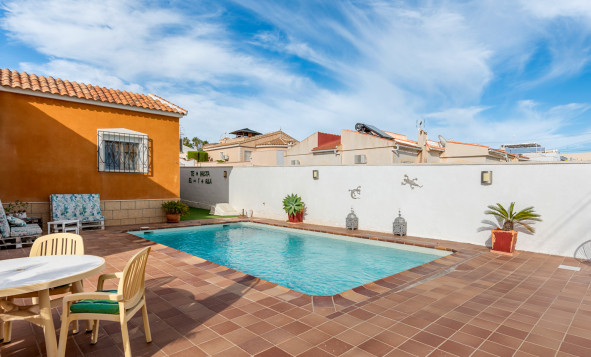 Herverkoop - 3. Vrijstaande villa - Ciudad Quesada - Costa Blanca Zuid