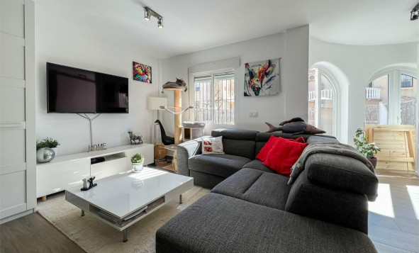 Reventa - 3. Casa indepiende - Orihuela Costa - Costa Blanca Sur