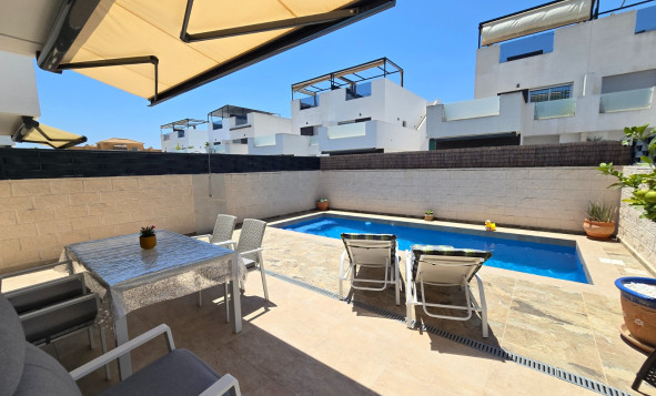 Resale - Villa * - Ciudad Quesada * - Doña Pepa *