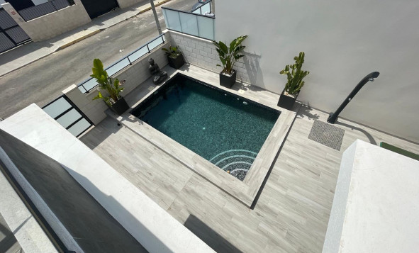 Reventa - 3. Casa indepiende - Benijófar - Costa Blanca Sur