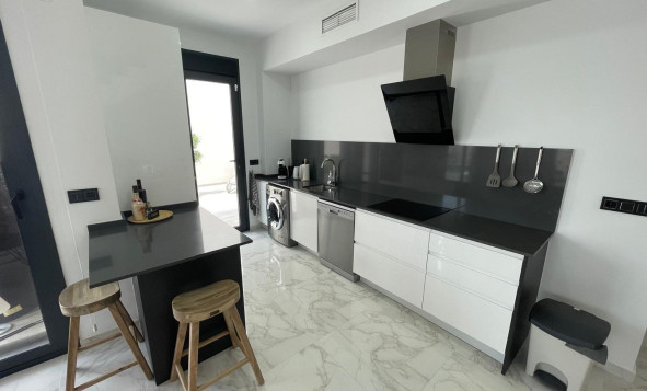 Reventa - 3. Casa indepiende - Benijófar - Costa Blanca Sur