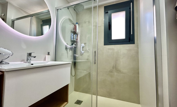 Reventa - 1. Apartamento / piso - Pilar de la Horadada - Costa Blanca Sur
