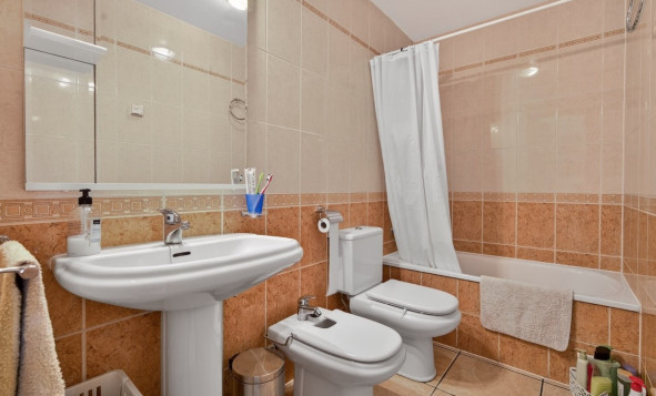 Reventa - 2. Chalet adosado - Gran Alacant - El Faro