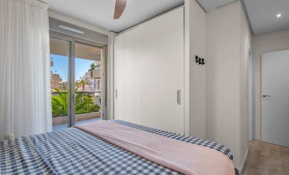 Reventa - 1. Apartamento / piso - Orihuela Costa - Costa Blanca Sur