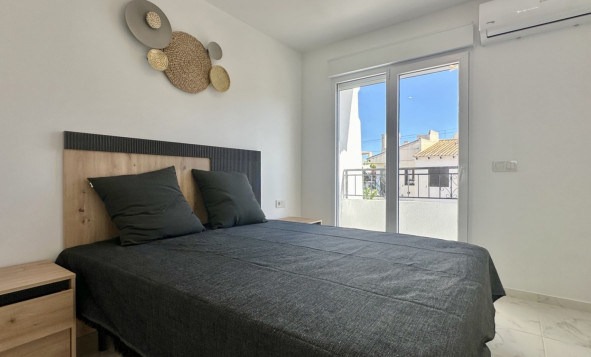 Resale - 2. Town house - Torrevieja - Costa Blanca South