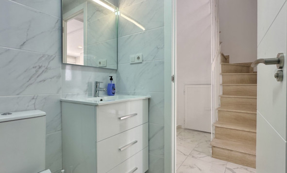 Resale - 2. Town house - Torrevieja - Costa Blanca South