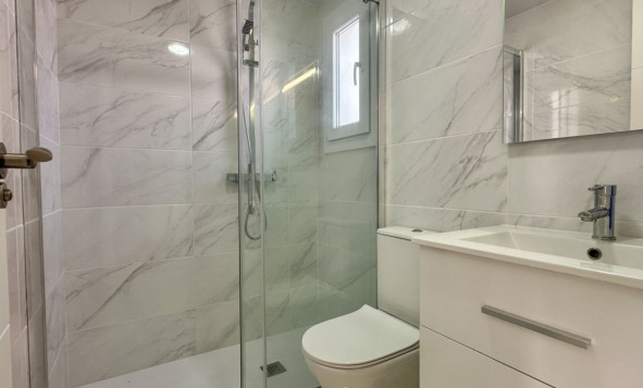 Resale - 2. Town house - Torrevieja - Costa Blanca South
