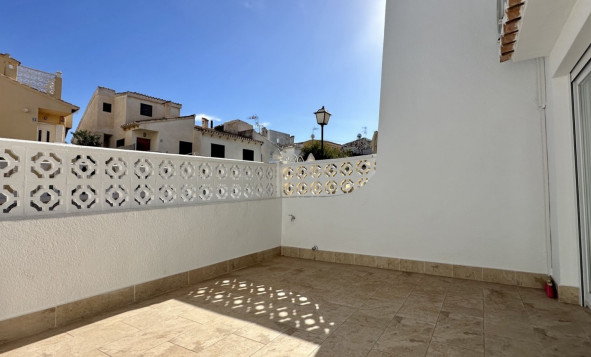 Resale - 2. Town house - Torrevieja - Costa Blanca South