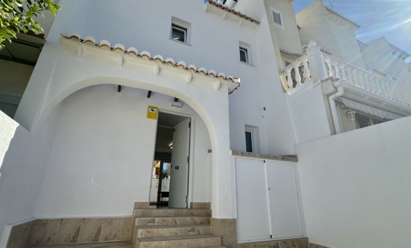 Resale - 2. Town house - Torrevieja - Costa Blanca South