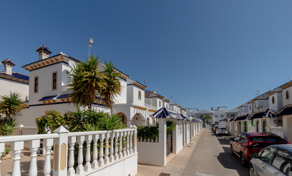 Reventa - 2. Chalet adosado - Playa Flamenca - Costa Blanca Sur