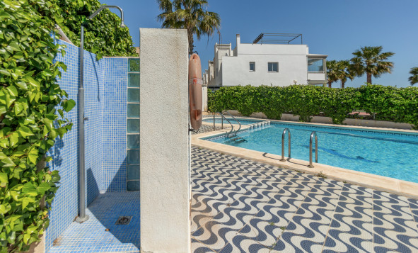 Reventa - 2. Chalet adosado - Playa Flamenca - Costa Blanca Sur