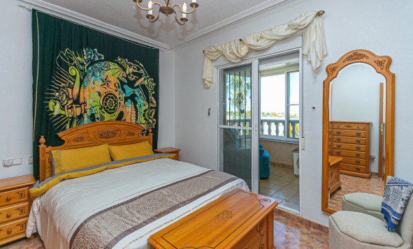 Herverkoop - 4. Halfvrijstaande villa - La Zenia - Costa Blanca Zuid