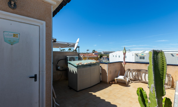 Herverkoop - 4. Halfvrijstaande villa - La Zenia - Costa Blanca Zuid