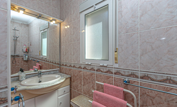 Reventa - 4. Chalet pareado - Los Balcones - Costa Blanca Sur