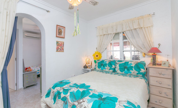Reventa - 4. Chalet pareado - Los Balcones - Costa Blanca Sur
