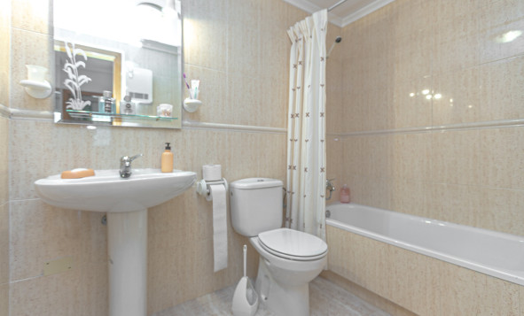 Reventa - 4. Chalet pareado - Playa Flamenca - Costa Blanca Sur