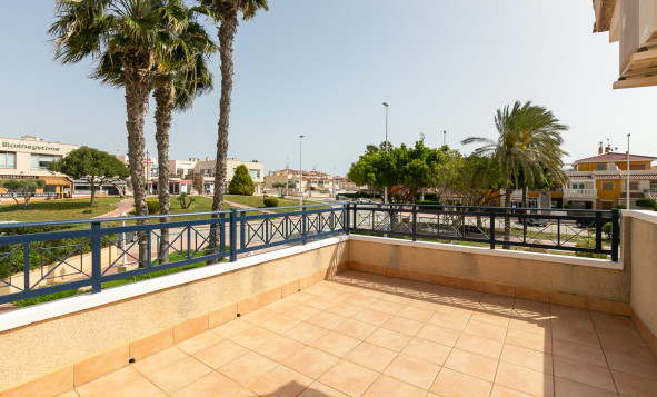 Reventa - 4. Chalet pareado - Playa Flamenca - Costa Blanca Sur