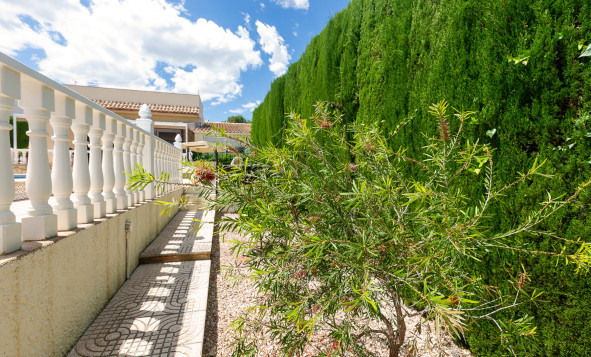 Herverkoop - 4. Halfvrijstaande villa - Los Balcones - Costa Blanca Zuid