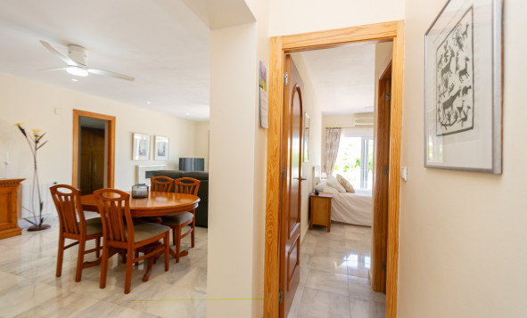 Herverkoop - 4. Halfvrijstaande villa - Los Balcones - Costa Blanca Zuid
