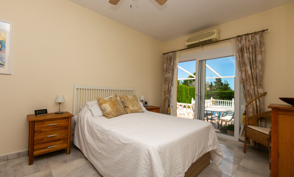 Herverkoop - 4. Halfvrijstaande villa - Los Balcones - Costa Blanca Zuid
