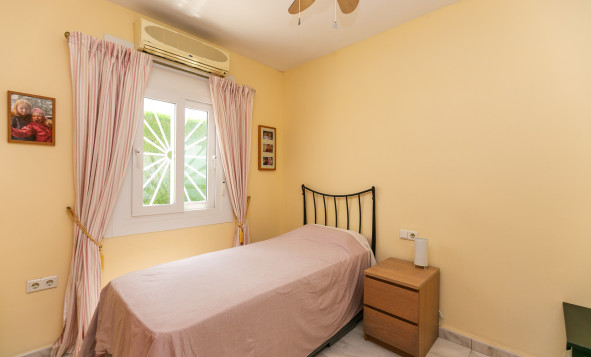 Herverkoop - 4. Halfvrijstaande villa - Los Balcones - Costa Blanca Zuid