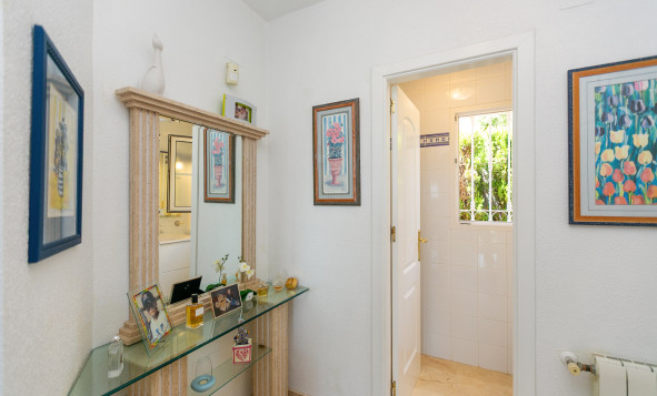 Resale - 3. Detached house - Villamartin - Rioja