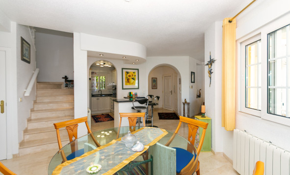 Resale - 3. Detached house - Villamartin - Rioja