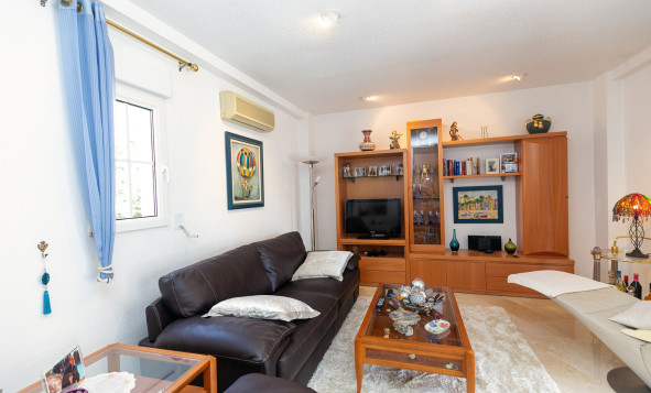 Resale - 3. Detached house - Villamartin - Rioja