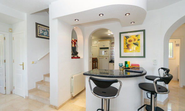 Resale - 3. Detached house - Villamartin - Rioja