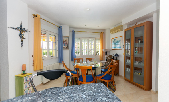 Resale - 3. Detached house - Villamartin - Rioja