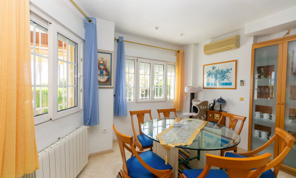 Resale - 3. Detached house - Villamartin - Rioja