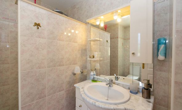 Resale - 3. Detached house - Villamartin - Rioja
