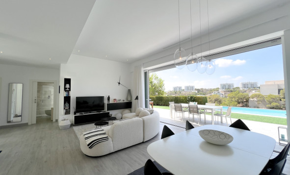Herverkoop - 3. Vrijstaande villa - Dehesa de Campoamor - Costa Blanca Zuid