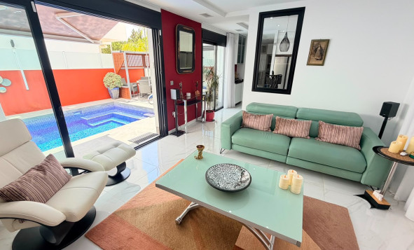 Resale - 4. House - Detached Villa - Los Montesinos - Costa Blanca South