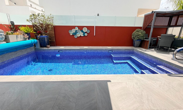 Resale - 4. House - Detached Villa - Los Montesinos - Costa Blanca South