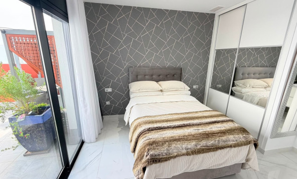 Resale - 4. House - Detached Villa - Los Montesinos - Costa Blanca South
