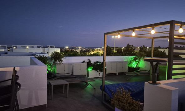 Resale - 4. House - Detached Villa - Los Montesinos - Costa Blanca South