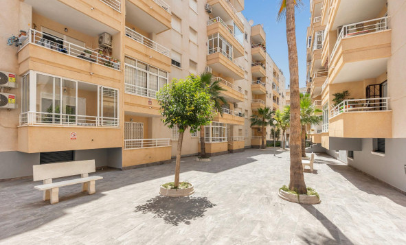 Herverkoop - 1. Appartement / flat - Torrevieja - Costa Blanca Zuid