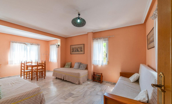 Resale - 3. Detached house - Torrevieja - Costa Blanca South