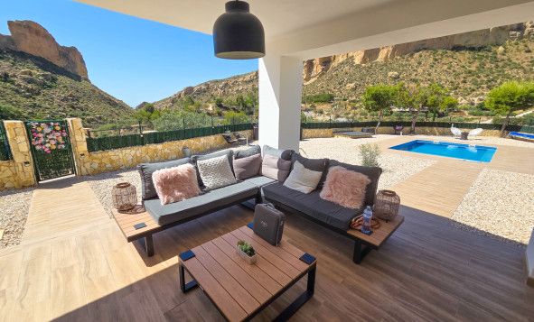 Reventa - 3. Casa indepiende - Crevillent - Costa Blanca Sur