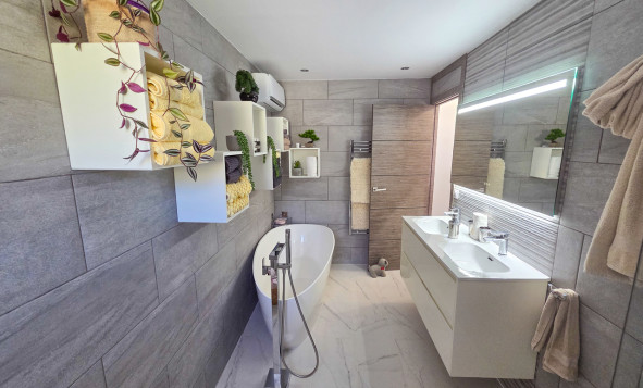 Reventa - 3. Casa indepiende - Crevillent - Costa Blanca Sur