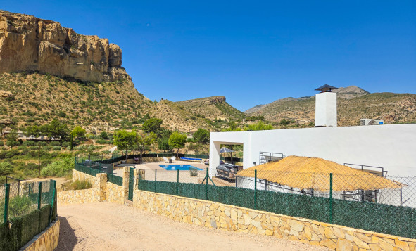 Reventa - 3. Casa indepiende - Crevillent - Costa Blanca Sur