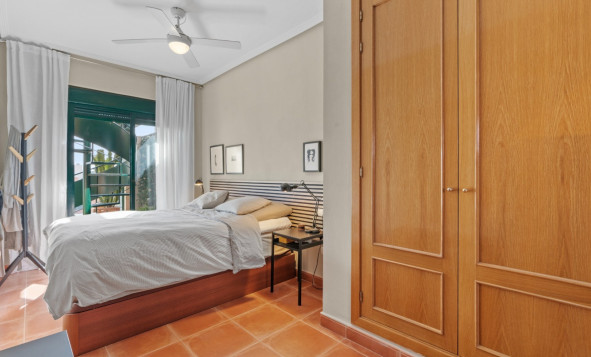 Resale - 1. Apartment / flat - Playa San Juan - Costa Blanca North