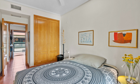 Resale - 1. Apartment / flat - Playa San Juan - Costa Blanca North