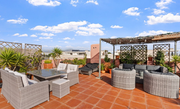 Resale - 1. Apartment / flat - Playa San Juan - Costa Blanca North