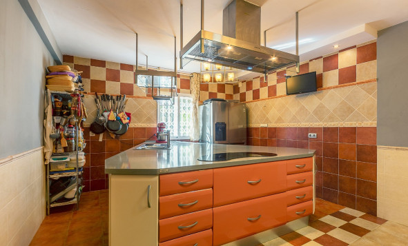 Resale - 3. Detached house - San Vicente del Raspeig - Costa Blanca North